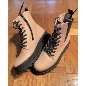 Cute leather combat boots in light pink
